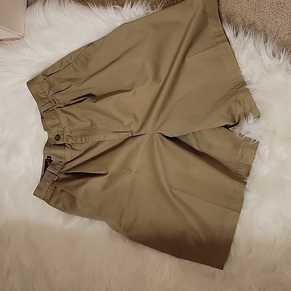 Elandale shorts traditional American golf wear sage green combed cotton 8 …EUC